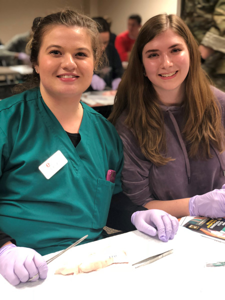 Picture 7_Suturing Clinic_10_2018